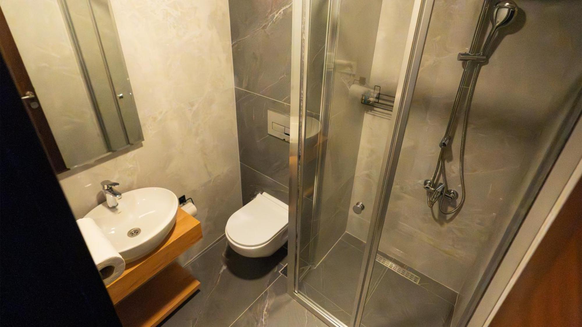 Diana Hotel — Photos 1